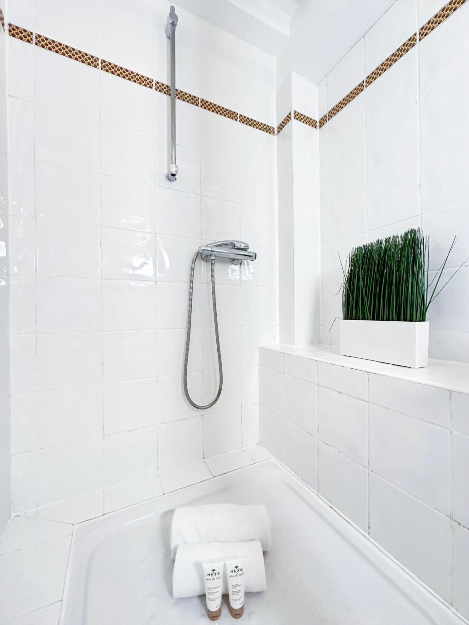 Unique & Beautiful Duplex In Saint-Germain Διαμέρισμα Παρίσι Εξωτερικό φωτογραφία